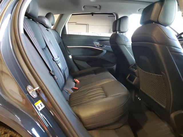 Photo 11 from auction – 2019 AUDI E-TRON PRE with VIN WA1VABGE8KB024533