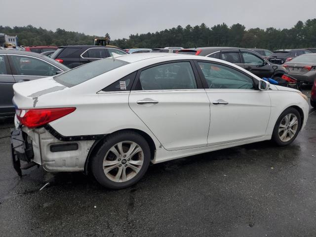 Photo 3 from auction – 2011 HYUNDAI SONATA SE with VIN 5NPEC4ACXBH043408