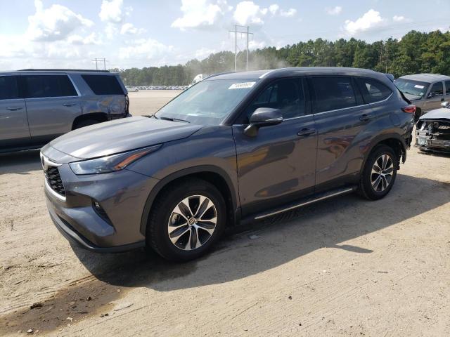 Photo 1 from auction – 2022 TOYOTA HIGHLANDER with VIN 5TDGZRAH6NS548912