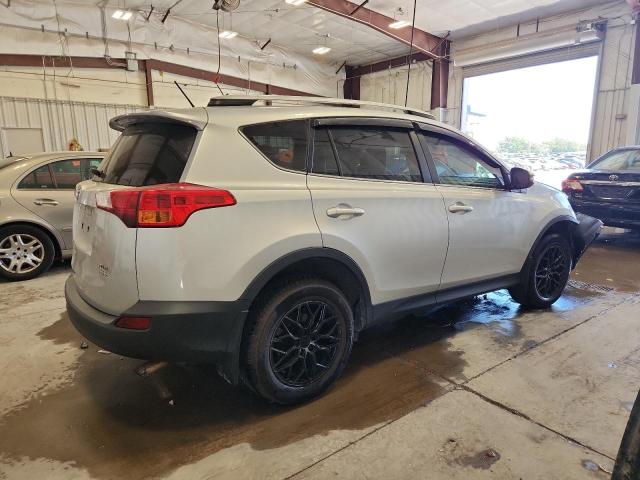 Photo 3 from auction – 2013 TOYOTA RAV4 XLE with VIN 2T3RFREV2DW104456
