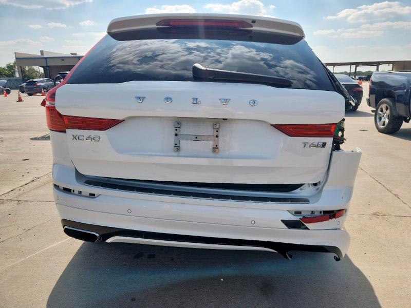 Photo 6 from auction – 2018 VOLVO XC60 T6 R- with VIN LYVA22RM9JB117015