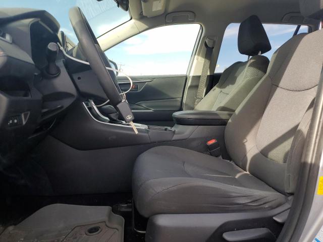 Photo 7 from auction – 2019 TOYOTA RAV4 LE with VIN JTMLWRFV8KD012329