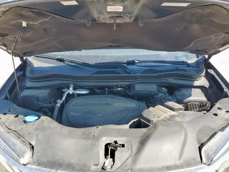 Photo 12 from auction – 2020 HONDA RIDGELINE with VIN 5FPYK3F79LB004483