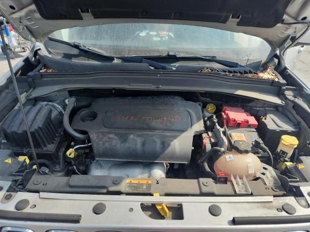 Photo 11 from auction – 2018 JEEP RENEGADE L with VIN ZACCJBDB5JPH39815