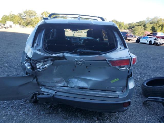 Photo 6 from auction – 2016 TOYOTA HIGHLANDER with VIN 5TDDKRFH2GS302314