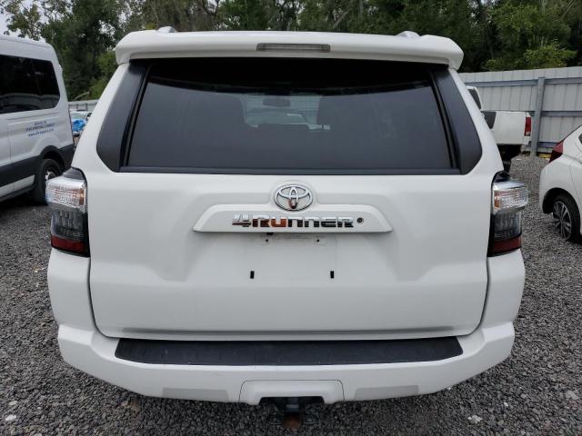 Photo 6 from auction – 2018 TOYOTA 4RUNNER SR with VIN JTEZU5JR0J5179971