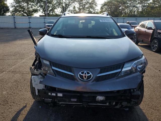 Photo 5 from auction – 2015 TOYOTA RAV4 XLE with VIN JTMWFREV5FJ052227