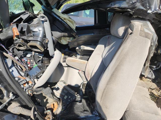 Photo 7 from auction – 2004 CHEVROLET SUBURBAN K with VIN 1GNFK16Z74J101656