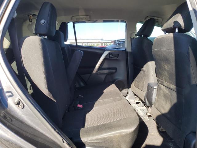 Photo 11 from auction – 2015 TOYOTA RAV4 LE with VIN JTMZFREV0FD077757