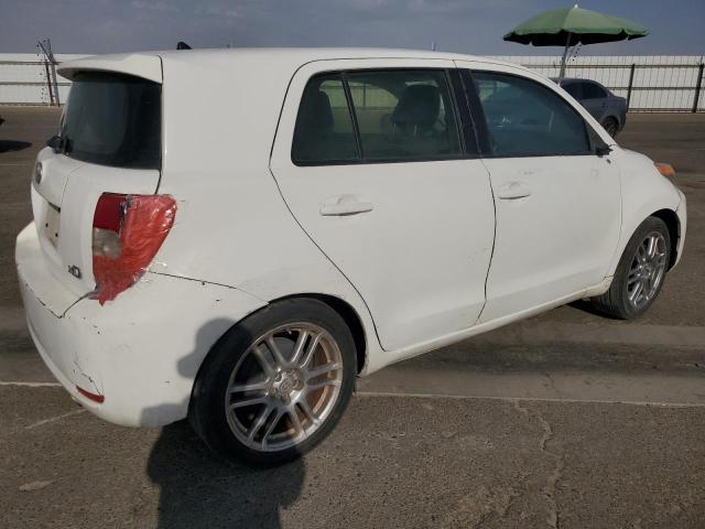 Photo 3 from auction – 2013 TOYOTA SCION XD with VIN JTKKUPB47D1036752