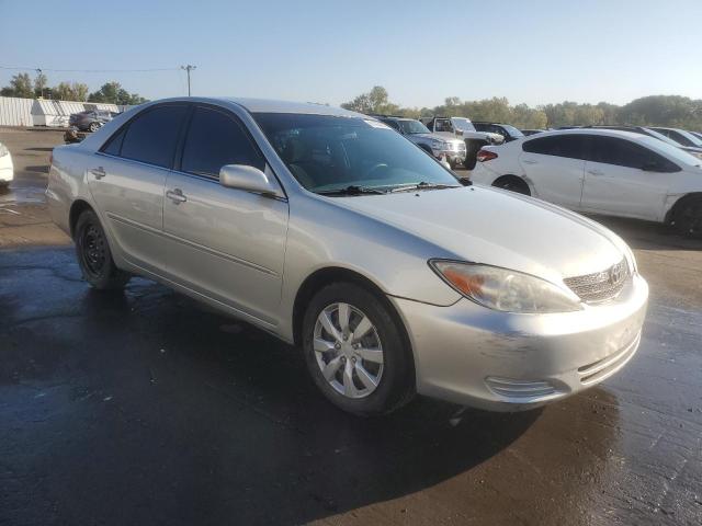 Photo 4 from auction – 2002 TOYOTA CAMRY LE with VIN 4T1BE30K62U613616