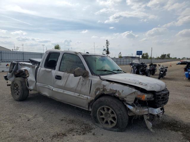Photo 4 from auction – 2004 GMC NEW SIERRA with VIN 2GTEK19TX41229475