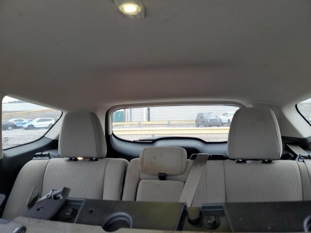 Photo 10 from auction – 2017 FORD ESCAPE SE with VIN 1FMCU9GD5HUA21621
