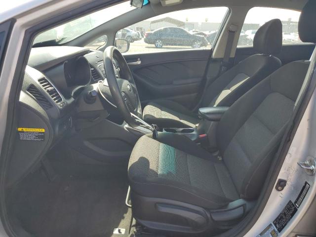 Photo 7 from auction – 2017 KIA FORTE LX with VIN 3KPFK4A74HE120538