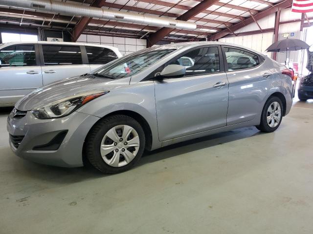 HYUN ELANTRA SE 2016 with VIN 5NPDH4AE1GH680337 - Photo from auction