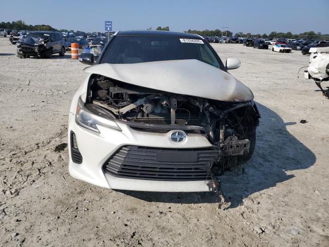 Photo 5 from auction – 2016 TOYOTA SCION TC with VIN JTKJF5C76GJ023658