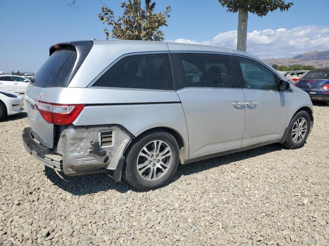 Photo 3 from auction – 2011 HONDA ODYSSEY EXL with VIN 5FNRL5H68BB052128