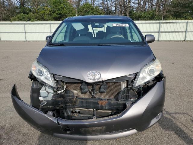 Photo 5 from auction – 2011 TOYOTA SIENNA LE with VIN 5TDKK3DC9BS013287
