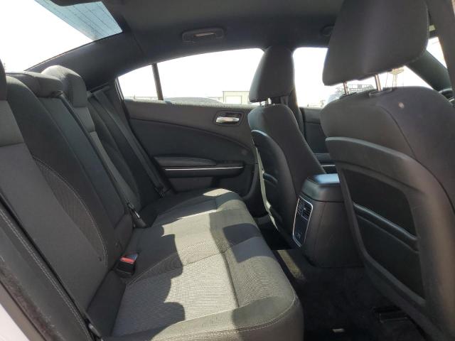 Photo 10 from auction – 2016 DODGE CHARGER SE with VIN 2C3CDXFGXGH229455
