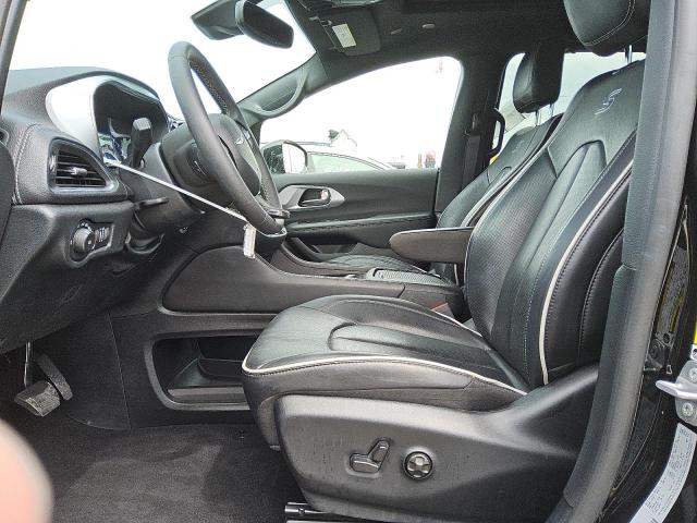 Photo 7 from auction – 2025 CHRYSLER PACIFICA L with VIN 2C4RC1GGXSR543551