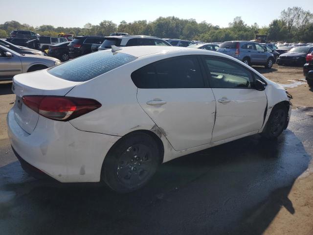 Photo 3 from auction – 2017 KIA FORTE LX with VIN 3KPFK4A7XHE006107