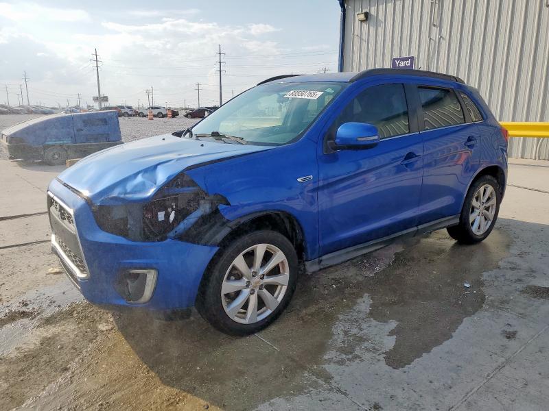 MITSUBISHI OUTLANDER 2015 with VIN 4A4AP4AW7FE028604 - Photo from auction