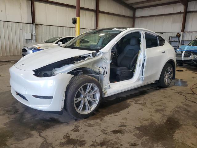 TESLA MODEL Y 2023 with VIN 7SAYGDEE1PA117947 - Photo from auction