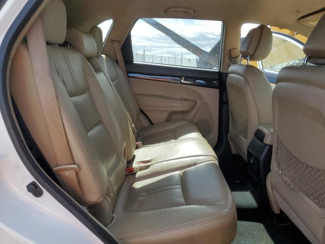 Photo 11 from auction – 2011 KIA SORENTO with VIN 5XYKU4A19BG027982