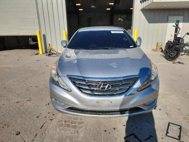 Photo 5 from auction – 2011 HYUNDAI SONATA SE with VIN 5NPEC4ACXBH003216
