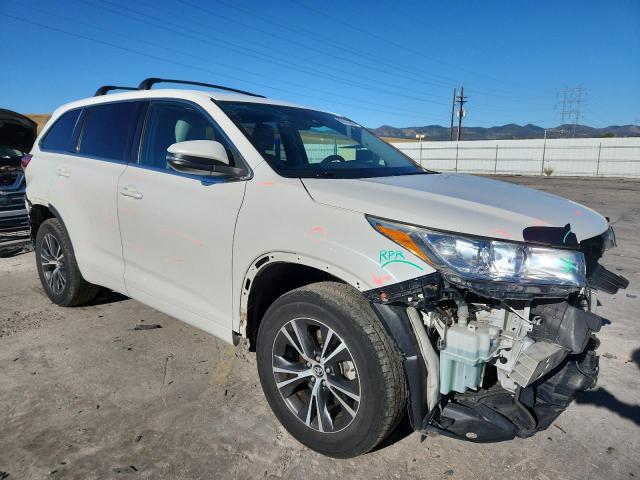 Photo 4 from auction – 2018 TOYOTA HIGHLANDER with VIN 5TDBZRFH2JS883713