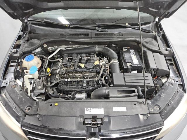 Photo 11 from auction – 2015 VOLKSWAGEN JETTA with VIN 3VWD17AJ3FM257980