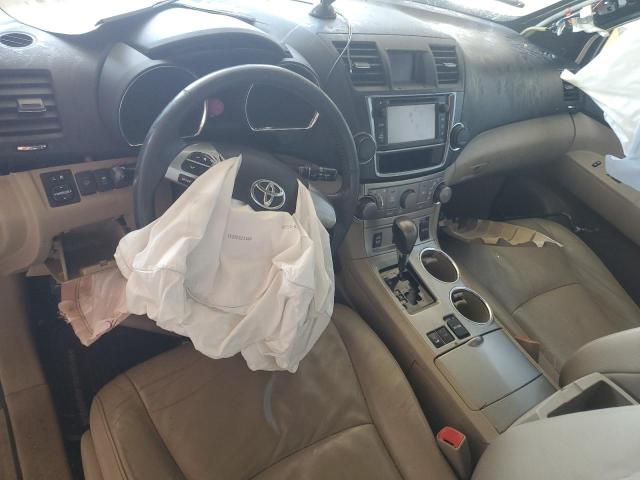 Photo 8 from auction – 2013 TOYOTA HIGHLANDER with VIN 5TDBK3EH2DS188137