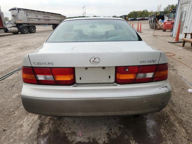 Zdjęcie 6 z aukcji – 1998 LEXUS ES 300 z VIN JT8BF28G5W0103264