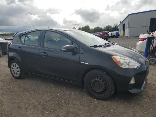 Photo 4 from auction – 2014 TOYOTA PRIUS C with VIN JTDKDTB33E1559758