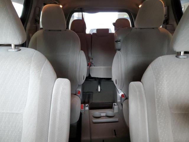 Photo 10 from auction – 2017 TOYOTA SIENNA LE with VIN 5TDKZ3DC3HS834096
