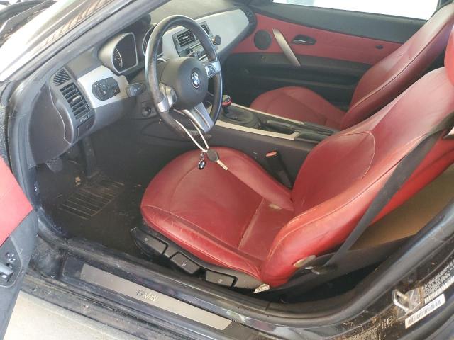 Photo 7 from auction – 2005 BMW Z4 with VIN 4USBT335X5LR70284