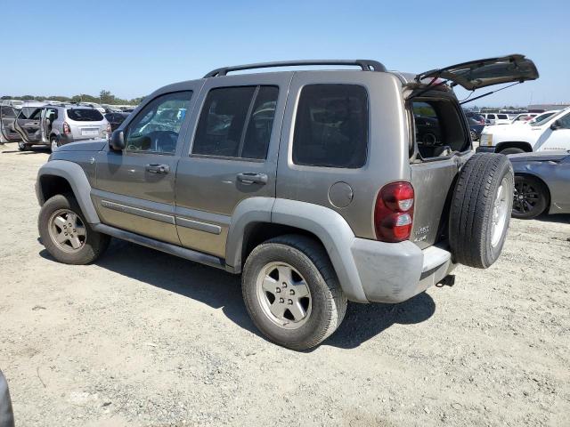 Photo 2 from auction – 2005 JEEP LIBERTY SP with VIN 1J4GL48K65W584342