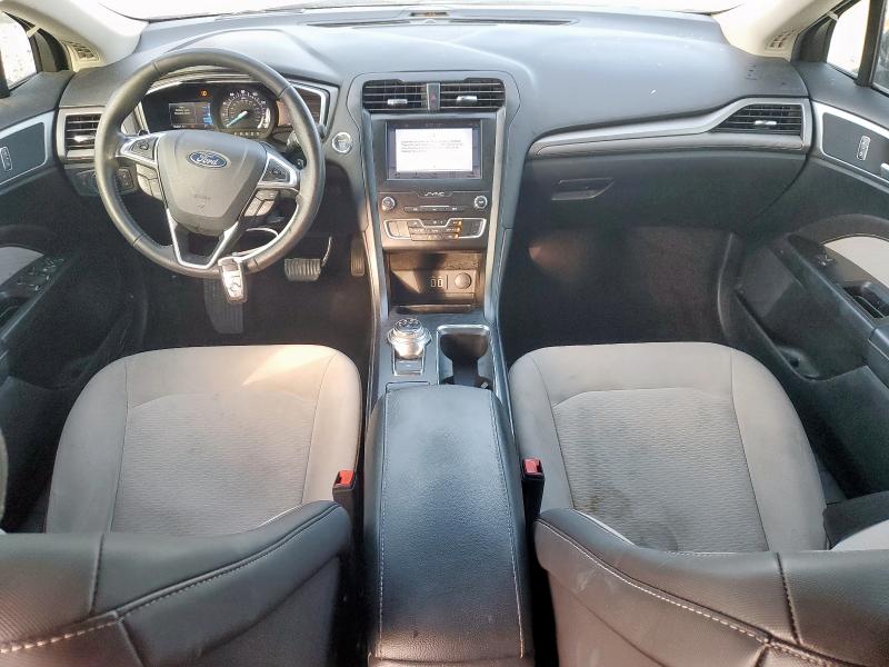 Photo 8 from auction – 2019 FORD FUSION SE with VIN 3FA6P0HD8KR283401