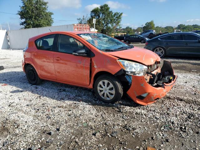 Photo 4 from auction – 2014 TOYOTA PRIUS C with VIN JTDKDTB3XE1084495