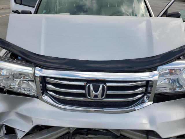Photo 12 from auction – 2015 HONDA PILOT LX with VIN 5FNYF4H28FB040075