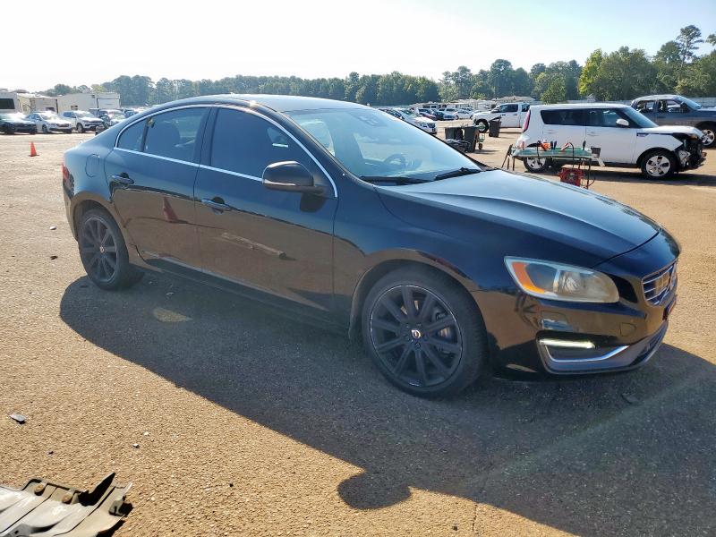 Photo 4 from auction – 2015 VOLVO S60 PLATIN with VIN YV149MFM1F2363004