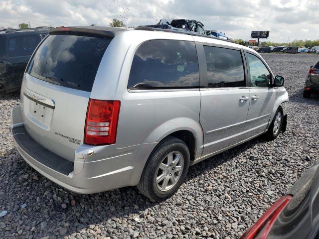 Photo 3 from auction – 2010 CHRYSLER TOWN & COU with VIN 2A4RR8DXXAR353284