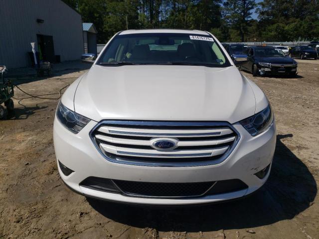 Photo 5 from auction – 2015 FORD TAURUS LIM with VIN 1FAHP2F85FG208761