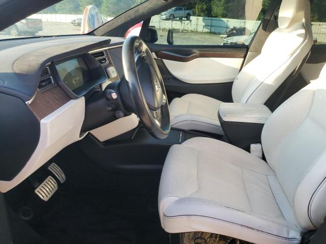 Photo 7 from auction – 2016 TESLA MODEL X with VIN 5YJXCBE46GF000271