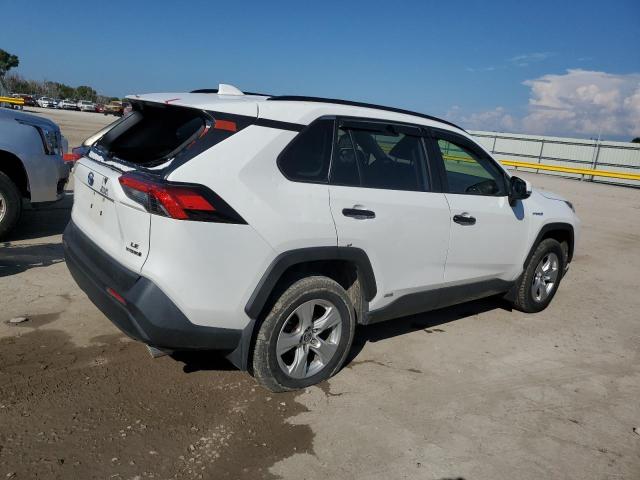 Photo 3 from auction – 2019 TOYOTA RAV4 LE with VIN JTMMWRFV2KD014016