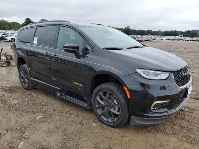 Photo 4 from auction – 2022 CHRYSLER PACIFICA TOURING L with VIN 2C4RC1BG3NR219210