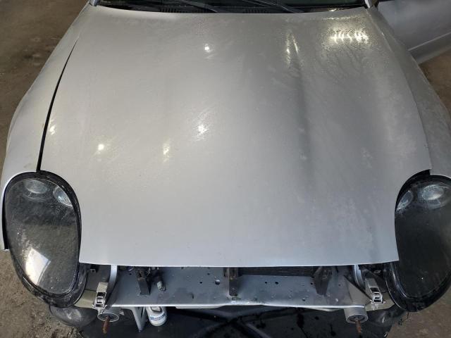 Photo 11 from auction – 2002 ASTON MARTIN DB7 VANTAG with VIN SCFAB423X2K402372