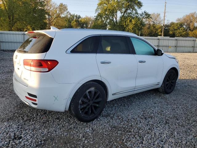 Photo 3 from auction – 2016 KIA SORENTO SX with VIN 5XYPKDA55GG094990