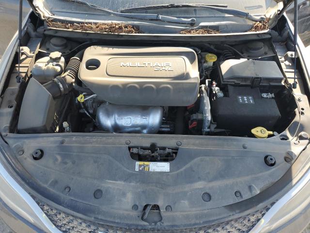 Photo 11 from auction – 2015 CHRYSLER 200 LIMITE with VIN 1C3CCCAB7FN752039