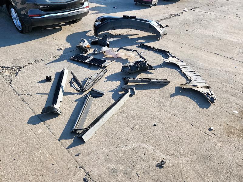 Photo 13 from auction – 2018 CHEVROLET EQUINOX PR with VIN 2GNAXMEVXJ6101655
